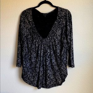 Printed low cut blouse